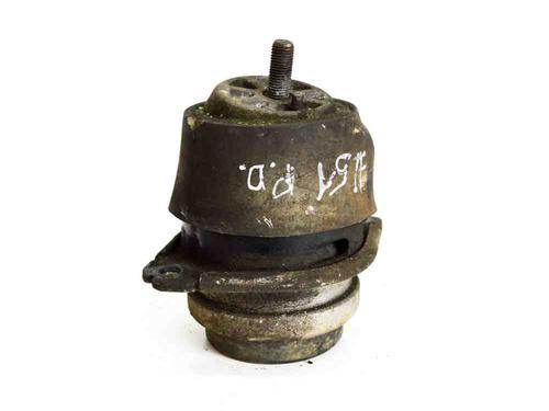 Support de moteur VW TOUAREG (7LA, 7L6, 7L7) 2.5 R5 TDI (163 hp) 6488795