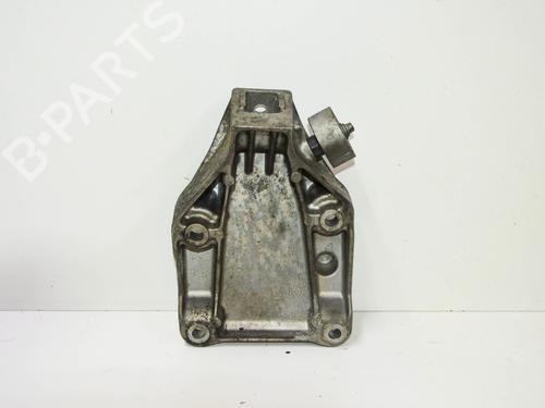Support BMW 5 Touring (F11) 530 d | BP15913468C155 