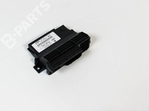 Øvrige Styrinhsenheder AUDI A6 C6 (4F2) 2.4 (177 hp) 6486533
