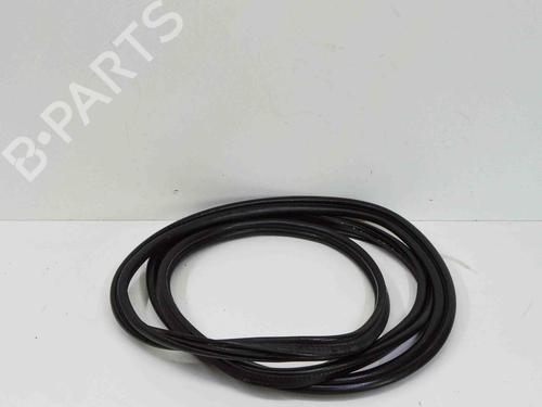 Used Rubber door seal BMW X3 (F25) sDrive 20 i (184 hp) 14681240