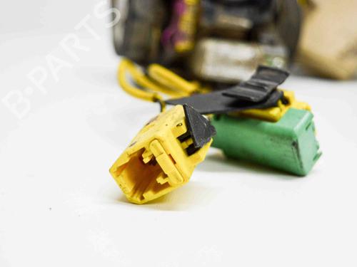 Used Front left seatbelt AUDI A8 D3 (4E2, 4E8) 3.0 (220 hp) 7672100