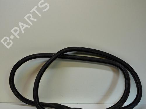 Used Rubber door seal VW PASSAT B7 Variant (365) 2.0 TDI (140 hp) 14677728