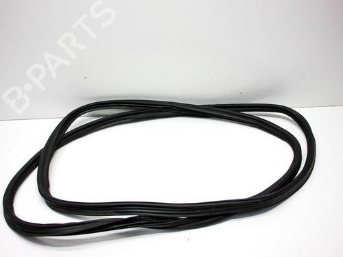 Used Rubber door seal PORSCHE CAYENNE (92A) 3.0 S E-Hybrid (416 hp) 26000913