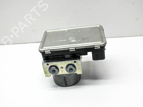 ABS pump VOLVO V60 II Cross Country (227) T5 AWD | BP28822881M43 