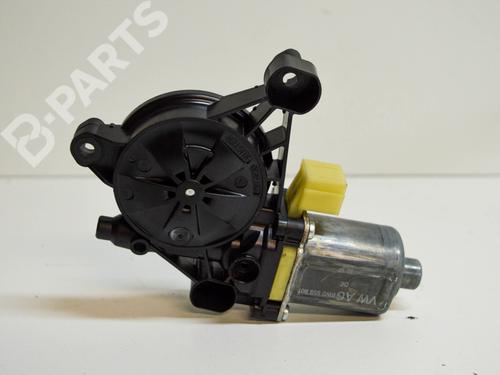 Used Left front window motor AUDI A5 Sportback (F5A, F5F) 2.0 TFSI quattro (252 hp) 10529698