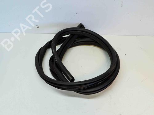 Gummiliste FORD KUGA II (DM2) 1.5 TDCi (120 hp) 14670519