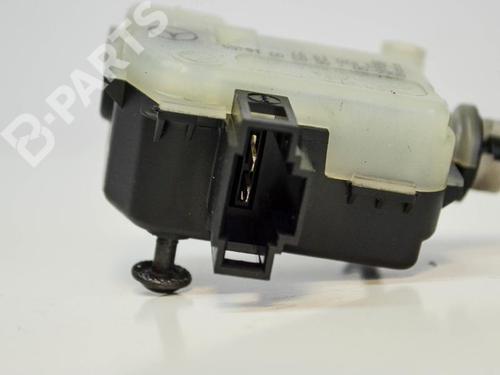 Fuel door actuator MERCEDES-BENZ CLC-CLASS (CL203) CLC 220 CDI (203.708) | BP7538908E18 