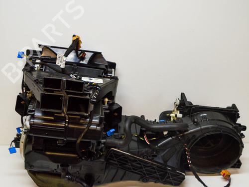 Used Heater matrix box VW PASSAT B7 Variant (365) 2.0 TDI (140 hp) 14675978