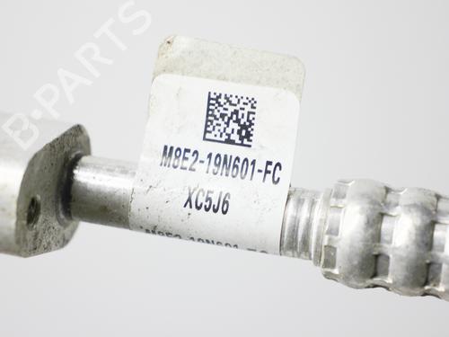 AC pipe LAND ROVER RANGE ROVER SPORT III (L461) P440e PHEV AWD | BP31857882M126 