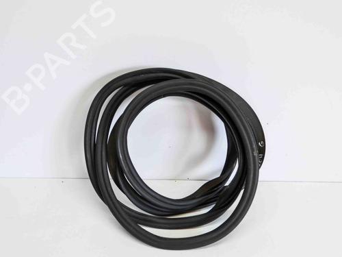 Used Rubber door seal AUDI A5 Sportback (8TA) 2.0 TDI quattro (177 hp) 14691217
