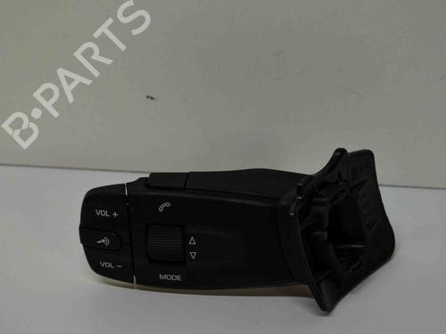 Used Switch SEAT IBIZA IV (6J5, 6P1) 1.6 TDI (105 hp) 10222604