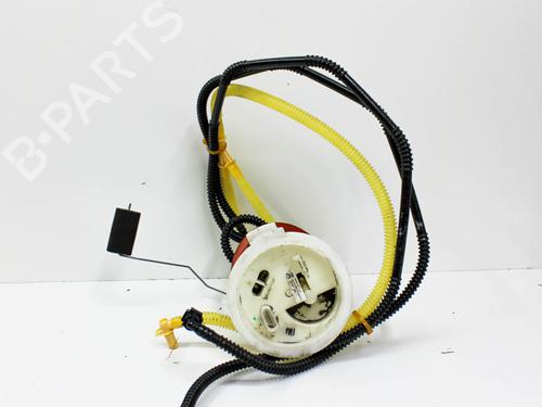 Used Fuel pump AUDI Q3 (8UB, 8UG) 2.0 TFSI (180 hp) 20145650