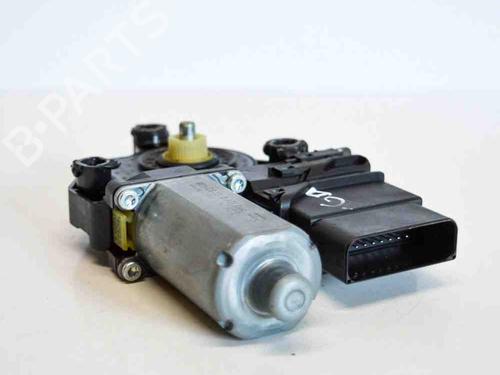 Rudehejsemotor bagstkærm højre VW GOLF V (1K1) 1.9 TDI | BP6490782E22