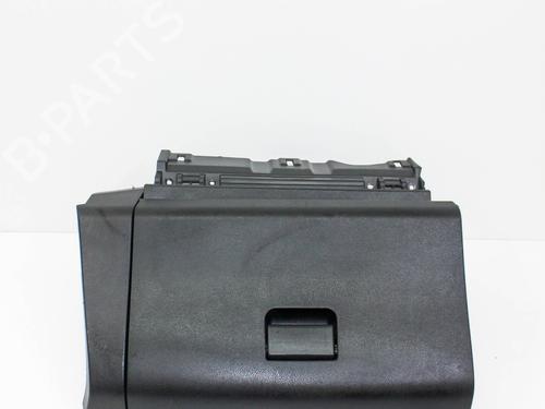 Used Glove box NISSAN LEAF (ZE0) Electric (109 hp) 21591624