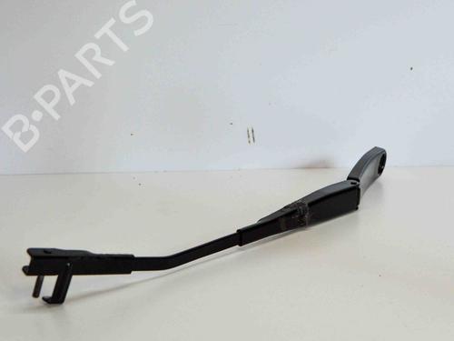 Used Front windshield wiper arm BMW X4 (F26) xDrive 20 d (190 hp) 14692738