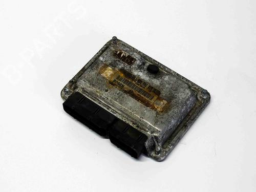 Used Engine control unit (ECU) SKODA SUPERB I (3U4) 1.9 TDI (101 hp) 6485254