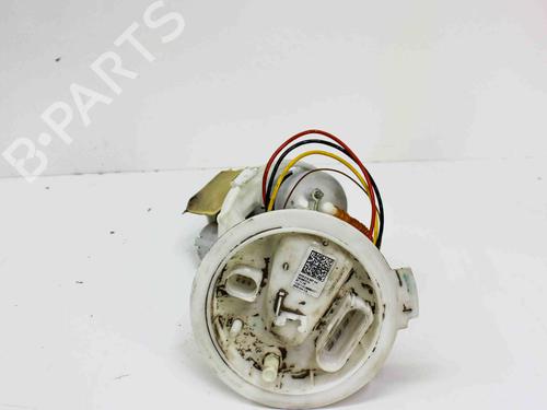 Used Fuel pump AUDI A4 B9 (8W2, 8WC) 2.0 TFSI quattro (249 hp) 17771795