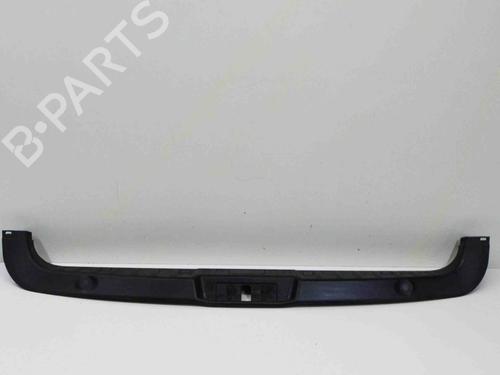 Pynteleist til bakluke BMW 5 Gran Turismo (F07) 535 i (306 hp) 14681621