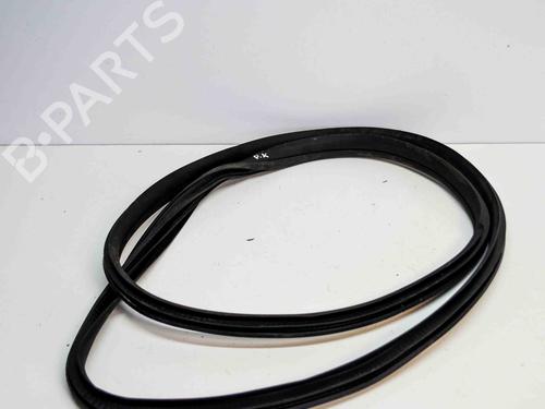 Used Rubber door seal MERCEDES-BENZ CLA Coupe (C117) CLA 220 CDI / d (117.303) (170 hp) 14690237