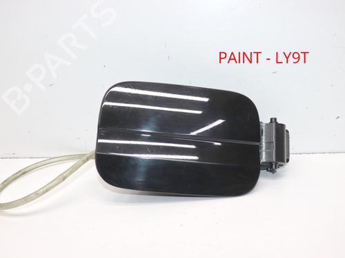 fuel-flap-audi-a4-b9-8w2-8wc-2015-40460817 main image