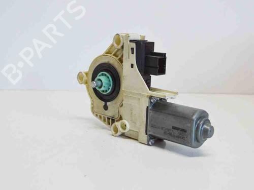 Vindusheismotor høyre bak AUDI A6 C6 (4F2) 2.0 TDI (170 hp) 7913055