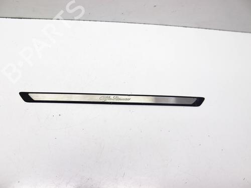 Marchepied ALFA ROMEO STELVIO (949_) 2.0 Q4 (200 hp) 29919134