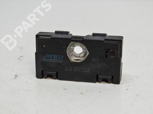 Used Electronic module AUDI Q3 (8UB, 8UG) 1.4 TSI (150 hp) 7742998