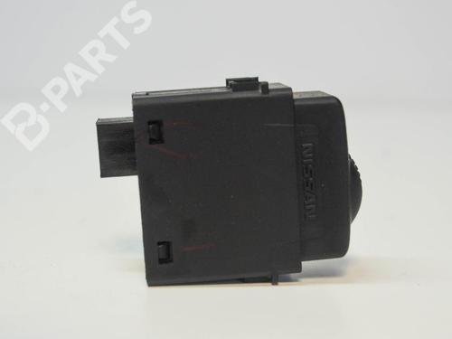 Switch NISSAN JUKE (F15) 1.5 dCi | BP6482598I30 
