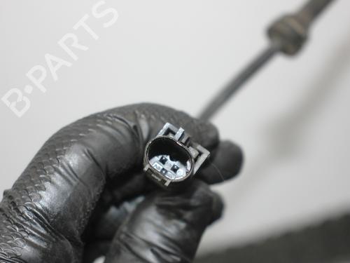 Right front steering knuckle MASERATI GHIBLI III (M157) 3.0 S Q4 | BP38038218M26 - Image 16