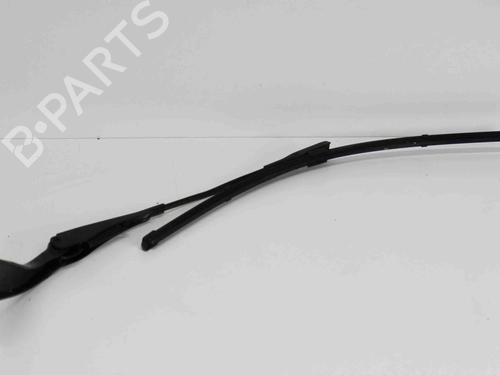 Used Front windshield wiper arm BMW 3 (F30, F80) 316 d (116 hp) 14682509