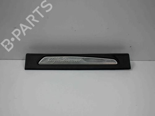 Used Step ALFA ROMEO GIULIA (952_) 2.0 Q4 (952ACA45, 952ACA25) (280 hp) 26513349