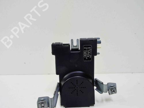 Used Electronic module AUDI A3 (8P1) 1.4 TFSI (125 hp) 13933407