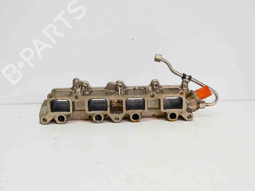 Used Injection rail VW GOLF VI (5K1) 1.4 TSI (122 hp) 6501092