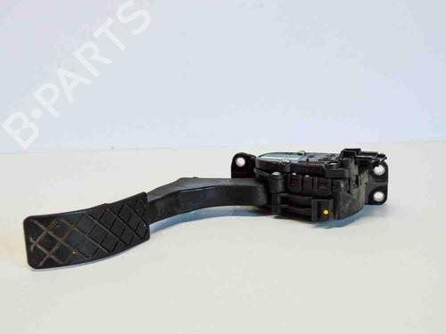 Used Pedal VW POLO IV (9N_, 9A_) 1.4 TDI (80 hp) 6490186