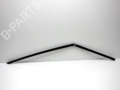 Friso da porta LAND ROVER RANGE ROVER SPORT III (L461) P440e PHEV AWD (441 hp) 31314473