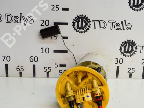Used Fuel pump FORD KUGA II (DM2) 1.5 TDCi (120 hp) 8849039