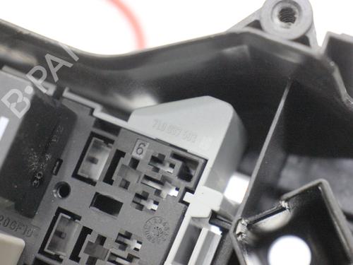 Fuse box PORSCHE CAYENNE (92A) 4.8 S | BP31950402E1