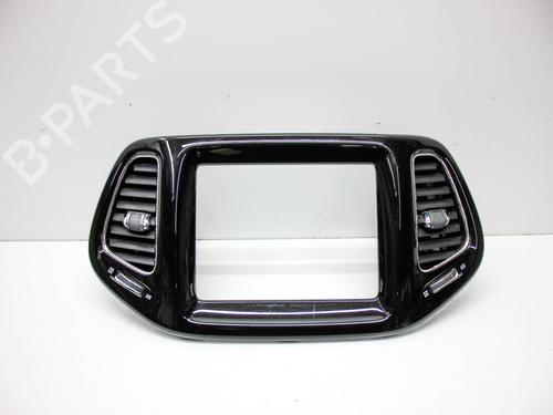 BP30129838O1 main image