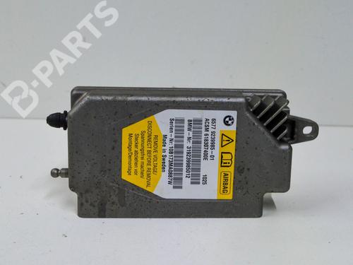 Airbag module BMW 5 (F10) 530 i (258 hp) 9239985