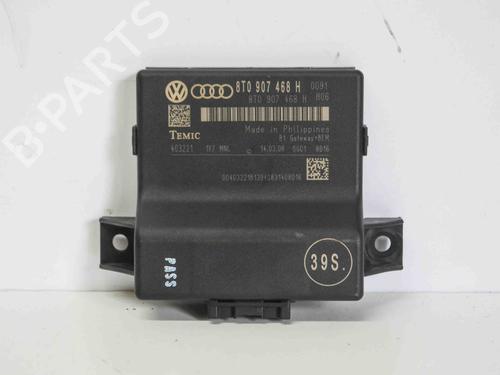 Used Electronic module AUDI A4 B8 (8K2) 2.0 TDI (143 hp) 6484234