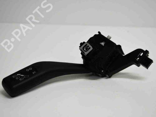 Used Steering column stalk VW GOLF VI (5K1) 1.4 TSI (122 hp) 6487130