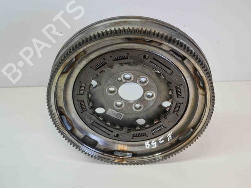 Kopling /lamell AUDI A3 Limousine (8VS, 8VM) 1.5 TFSI (150 hp) 14670751