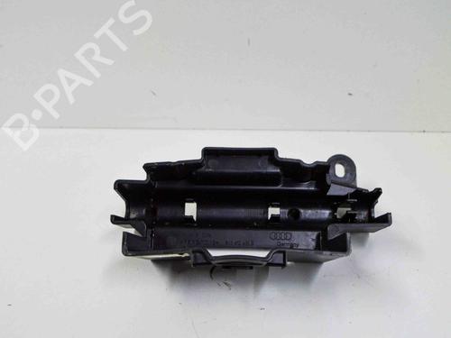 Used Support AUDI A3 Limousine (8VS, 8VM) 1.8 TFSI (170 hp) 13519371