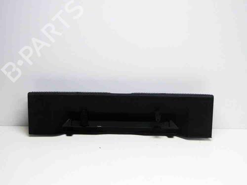 Used Tailgate trim SKODA YETI (5L) 1.2 TSI (105 hp) 14685590