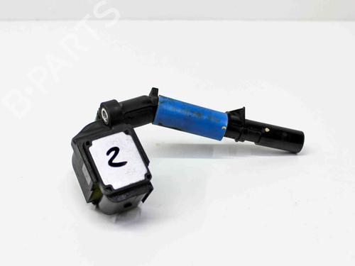 Used Ignition coil MERCEDES-BENZ CLA Coupe (C117) CLA 250 (117.344) (211 hp) 19747049