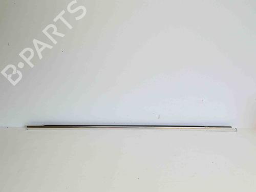 Used Door moulding trim VW PASSAT B6 (3C2) 2.0 TDI (110 hp) 14690169
