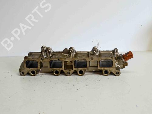 Used Injection rail VW GOLF VI (5K1) 1.4 TSI (122 hp) 6503053