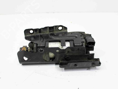 Used Injection pump VW GOLF VI (5K1) 2.0 TDI 4motion (140 hp) 18888159