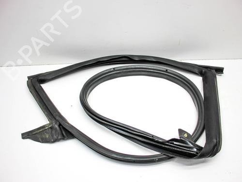 Used Rubber door seal TESLA MODEL 3 (5YJ3) EV AWD (351 hp) 29127941