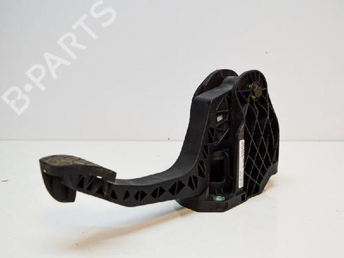 Used Clutch pedal AUDI A3 (8P1) 2.0 TDI (140 hp) 14688792